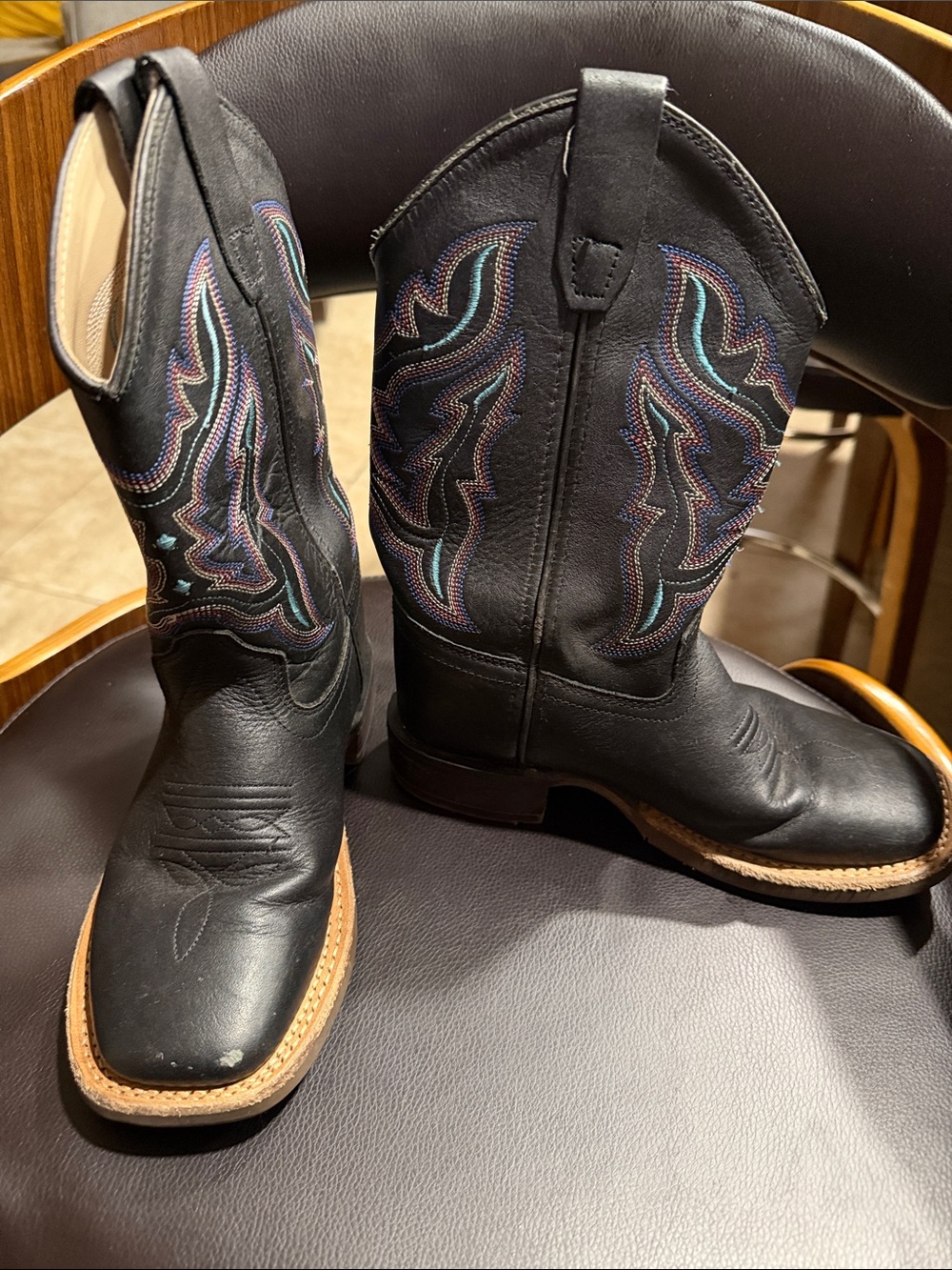 Shyanne Black with pink and turquoise embroidery Cowboy Boots Leather